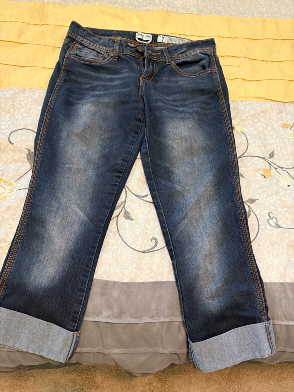 Indigo Rein Medium/Dark Blue Cropped Rolled-Hem Jeans
